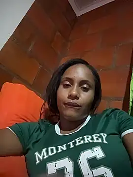 AlisonHoot69 online show from February 5, 2026, 12:26 am