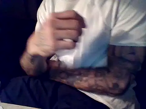 tengocanicas online show from October 15, 2025, 8:47 am