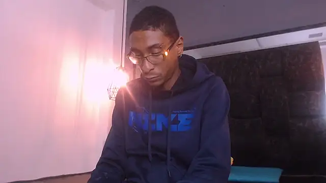 Jose Smoke online show from February 15, 2025, 1:53 am