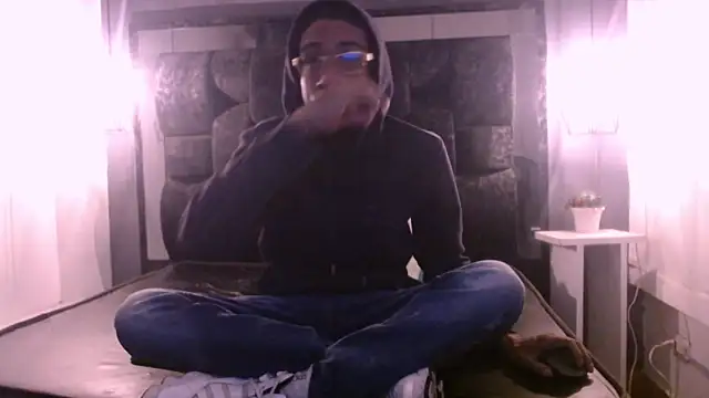 Jose Smoke online show from February 24, 2025, 10:15 am