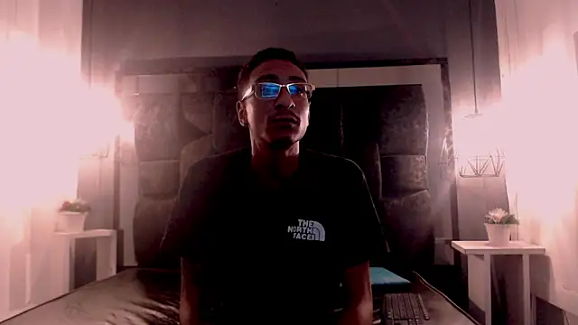 Jose Smoke online show from March 16, 2025, 3:47 am