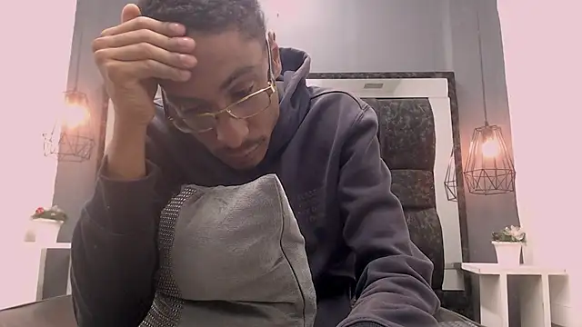 Jose Smoke online show from March 18, 2025, 6:57 am