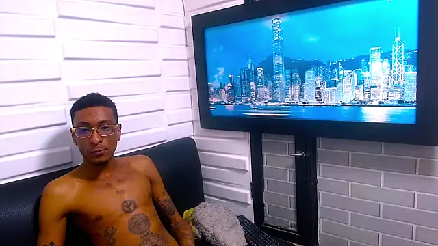 Jose Smoke online show from November 22, 2025, 3:27 am