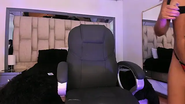 Marilyn-Cooper online show from December 14, 2024, 4:23 am