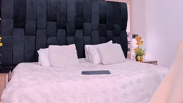 Marilyn-Cooper online show from December 29, 2024, 4:30 pm