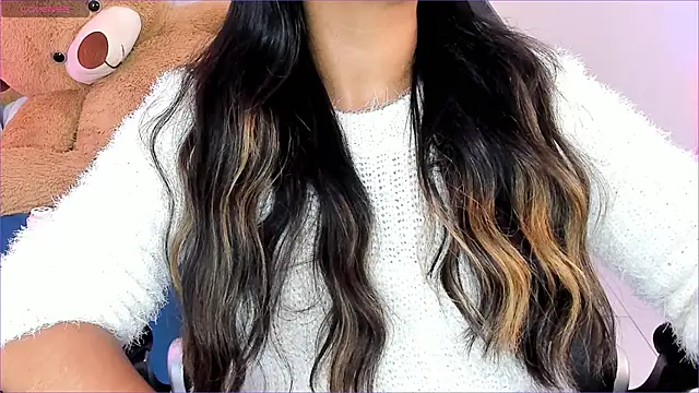 Marilyn-Cooper online show from January 6, 2025, 6:47 am