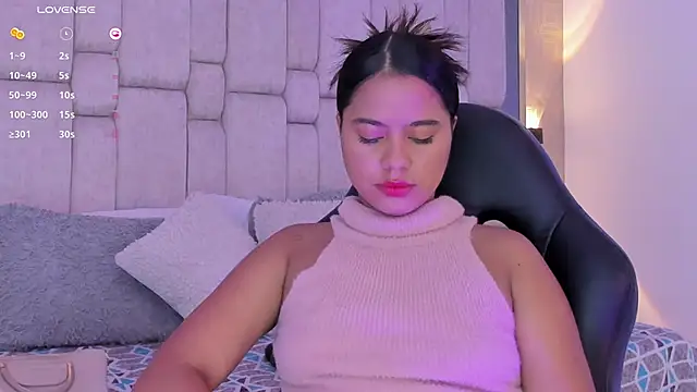 Marilyn-Cooper online show from March 7, 2025, 10:02 am