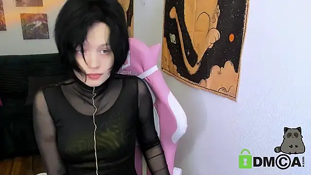 Alina Mills online show from December 13, 2024, 10:41 am