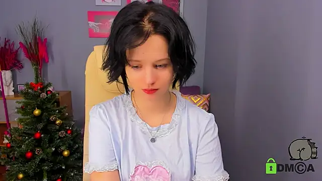 Alina Mills online show from December 25, 2024, 11:33 am