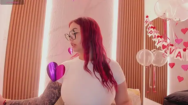 juicy led  online show from February 15, 2025, 11:17 am