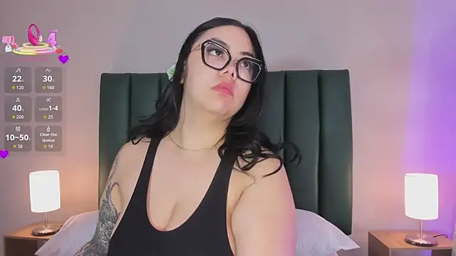 juicy led  online show from May 14, 2026, 11:17 am
