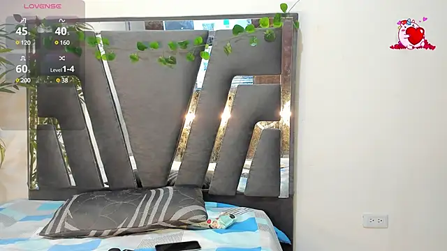 Black Rose2 online show from February 13, 2025, 11:50 am