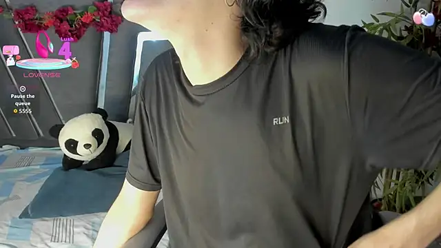 Black Rose2 online show from October 4, 2025, 11:41 am