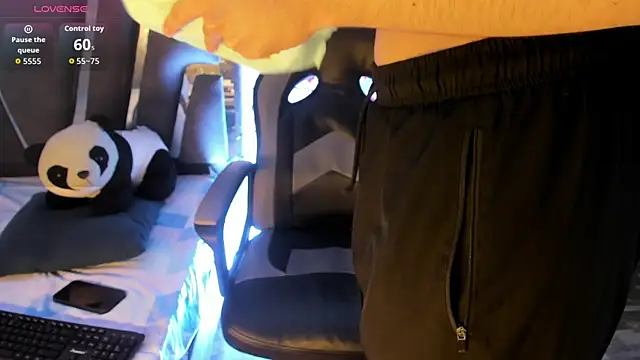 Black Rose2 online show from November 12, 2025, 11:21 am