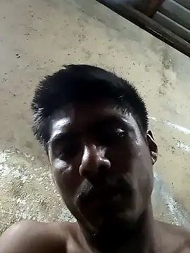 Aqua2312 online show from April 11, 2026, 4:39 am