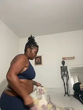 Goddess Nafeesha online show from November 6, 2025, 9:15 pm