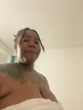 Goddess Nafeesha online show from April 26, 2026, 2:09 am