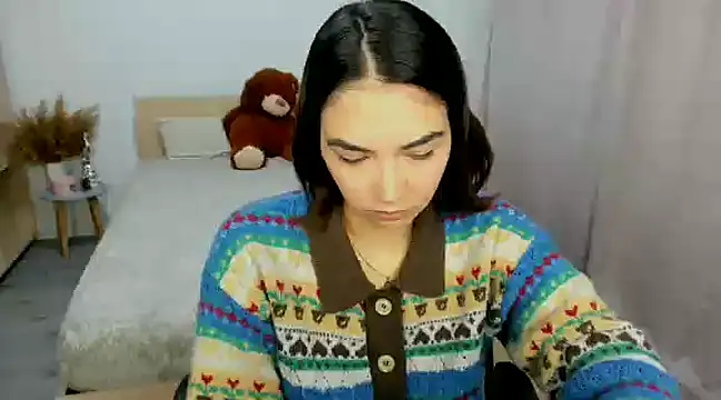 Alexa Dolly12 online show from December 11, 2024, 5:32 am