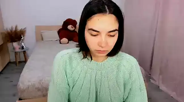 Alexa Dolly12 online show from December 13, 2024, 8:51 am