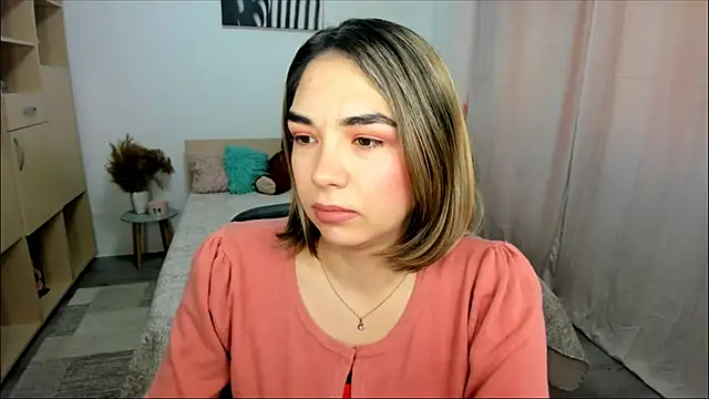 Alexa Dolly12 online show from April 14, 2026, 7:25 am