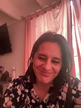 Snapshot of Alice_milf_ chatting on July 10, 2026, 3:25 pm Alice milf online show from July 10, 2026, 3:25 pm