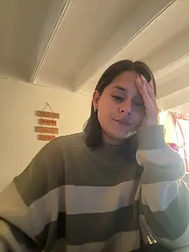 Snapshot of Alice_milf_ chatting on August 4, 2026, 3:58 pm Alice milf online show from August 4, 2026, 3:58 pm