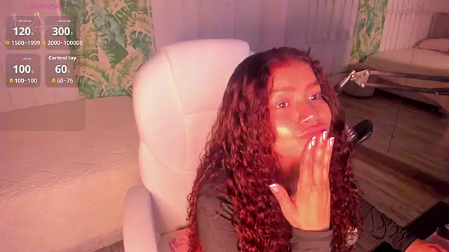 loly marce online show from April 23, 2026, 8:22 pm