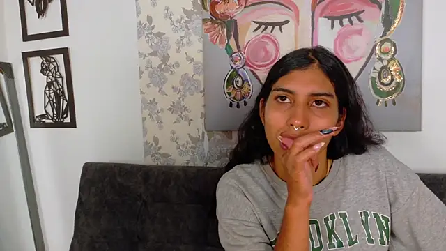 taty miller online show from November 17, 2025, 7:52 pm