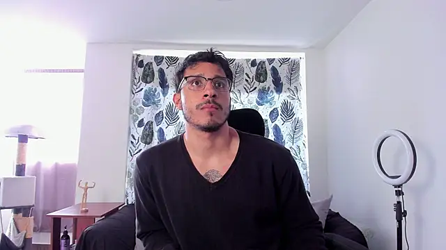 JayMarcos  online show from November 23, 2025, 3:45 pm