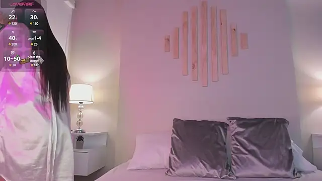 VictoriaNoah  online show from January 22, 2025, 7:24 pm