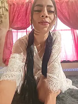 emma-hiill online show from March 28, 2026, 8:30 pm