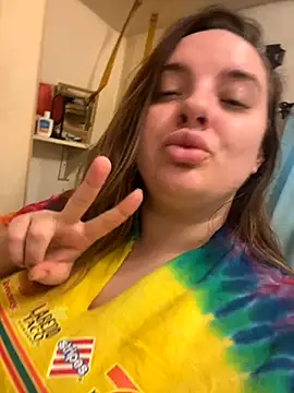 lairarose online show from December 3, 2024, 5:45 pm