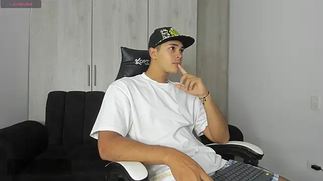 Iamdylan777 online show from February 23, 2025, 1:24 am