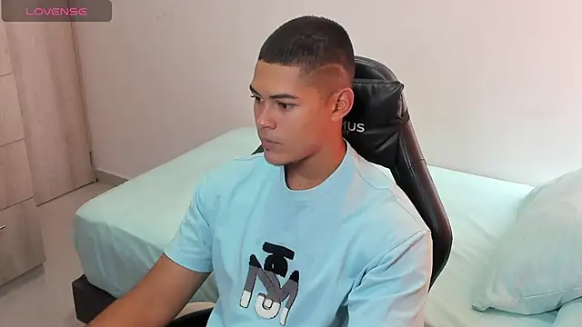 Snapshot of Iamdylan777 chatting on January 12, 2026, 7:08 pm Iamdylan777 online show from January 12, 2026, 7:08 pm