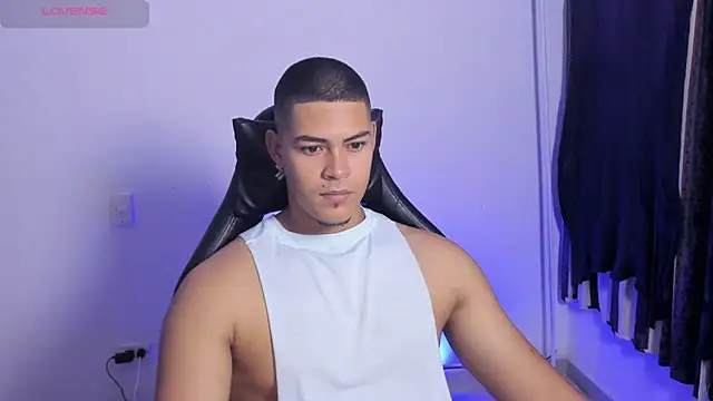 Snapshot of Iamdylan777 chatting on February 11, 2026, 10:53 am Iamdylan777 online show from February 11, 2026, 10:53 am