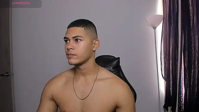 Snapshot of Iamdylan777 chatting on February 24, 2026, 1:31 pm Iamdylan777 online show from February 24, 2026, 1:31 pm