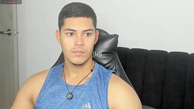 Iamdylan777 online show from April 23, 2026, 2:52 pm