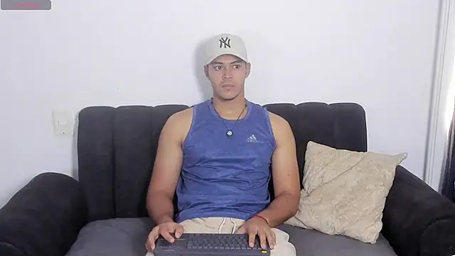 Iamdylan777 online show from April 24, 2026, 12:40 pm