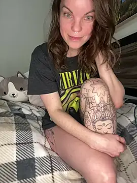 wildefaye online show from March 23, 2025, 1:42 am