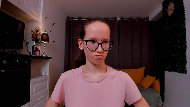 BettyBrowni online show from February 20, 2025, 2:18 am