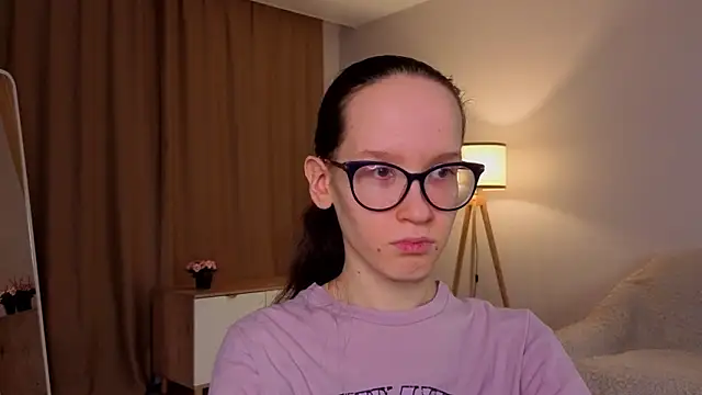 BettyBrowni online show from March 14, 2026, 4:12 pm