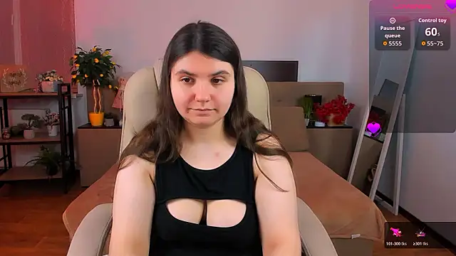 Viola  Shy online show from March 10, 2026, 9:20 pm