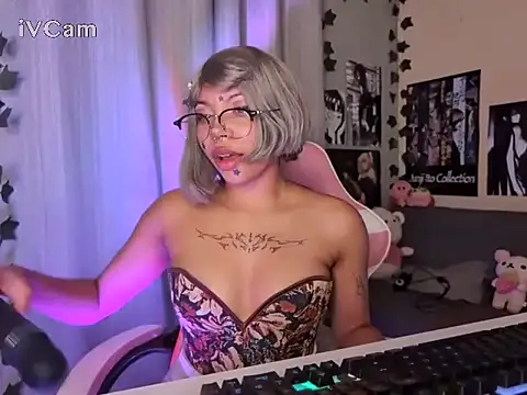 Lenakirbys online show from October 11, 2025, 5:17 am