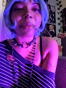 Lenakirbys online show from October 22, 2025, 4:29 pm