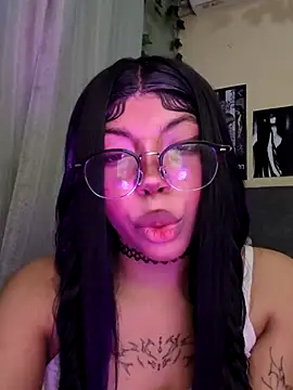 Lenakirbys online show from November 1, 2025, 3:52 am