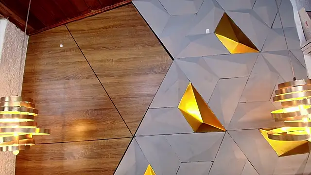 sarah banks1 online show from March 15, 2025, 7:05 pm