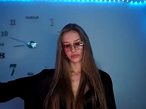 BARBIE 22888 online show from November 19, 2025, 7:47 pm