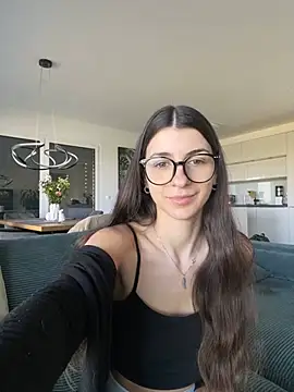 Wildberry  online show from April 20, 2026, 7:44 am