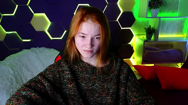 erikabrian online show from December 17, 2024, 4:23 am