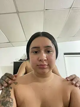 Pretty Isadora online show from February 17, 2025, 7:21 pm